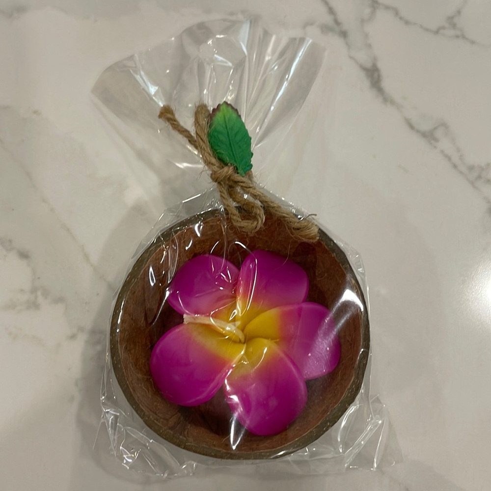 Hawaiian 🌺 candle